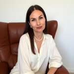 Психолог Светлана Сваткова - фото