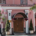 Фото Клиника профессора Калинченко в Столярном переулке